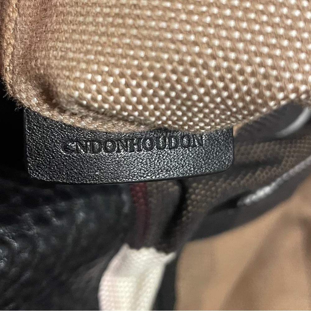 Authentic Burberry Maidstone Large Leather Tote - Picture 13 of 14